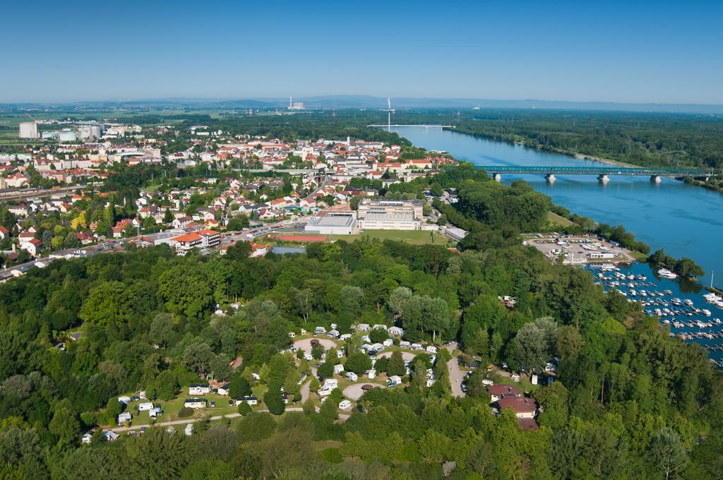 מלון טולן Donaupark Camping Tulln מראה חיצוני תמונה